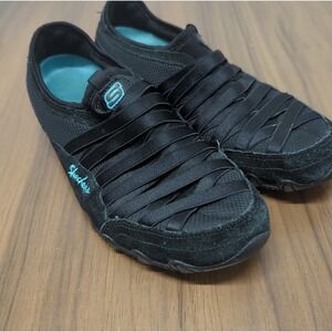 Skechers Breathe Easy Womens Size 8.5  Blue Casual Shoes Easy Slip-on Sneakers